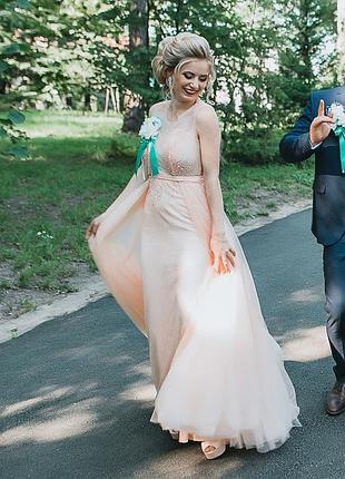 Вечірня сукня