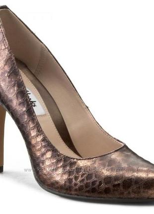 Р.37.5 clarks жіночі туфлі оригінал