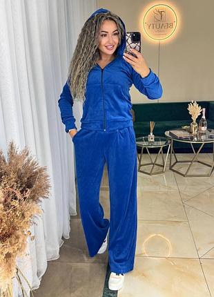 Велюровий костюм електрик з капюшоном