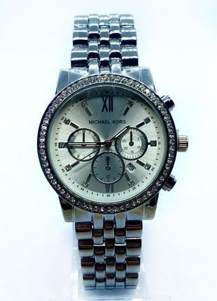 Часы женские наручные в стиле mісhаеl коrs (майкл корс), серебристые с белым циферблатом ( код: ibw897so )2 фото