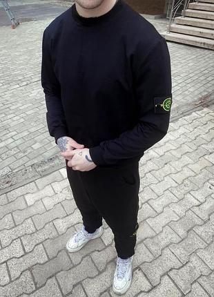Черный спортивный костюм stone island l
