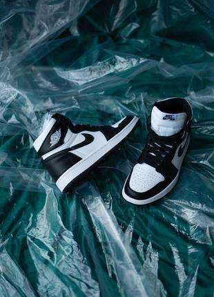 Nike air jordan 1 black/white 443 фото