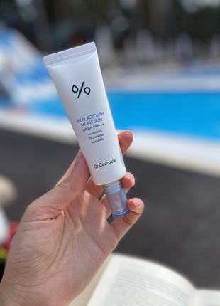 Увлажняющий солнцезащитный крем dr.ceuracle hyal reyouth moist sun spf 50/pa++++ 50 мл++++ 50 мл