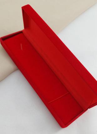 Футляр для браслетов прямоугольный бархатный красный длинный