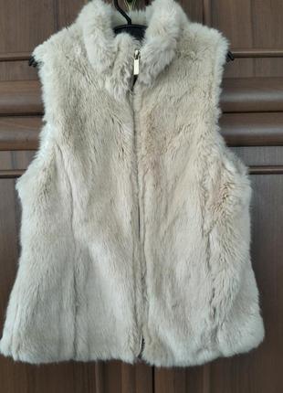 Желетка хутряна, zara