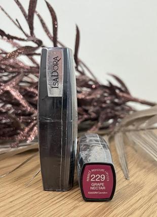 Красная увлажняющая помада isadora 229 grape nectar perfect moisture lipstick