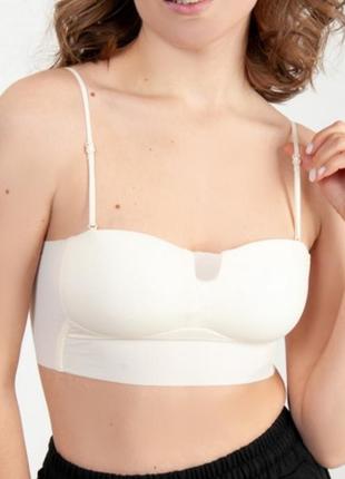 Топ з мікрофібри з нез'ємними чашками та шнурівкою позаду 🤍🤎💛🖤