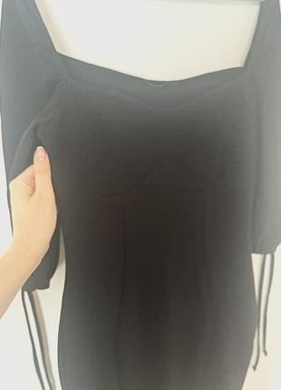 Маленька чорна сукня 2