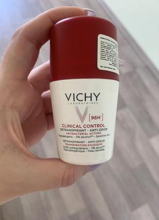 Vichy clinical control deperspirant 96h антиперспірант проти надмірного потовиділення та запаху, 96 годин захисту