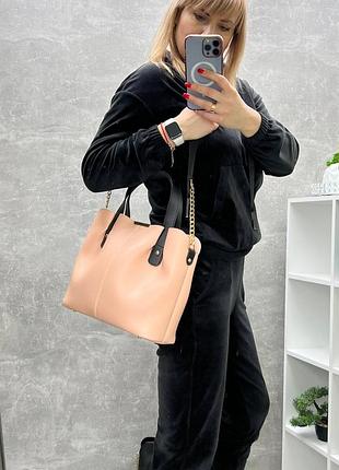 Женская стильная и качественная сумка из искусственной кожи пудра