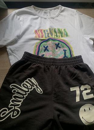 Футболка, шорты