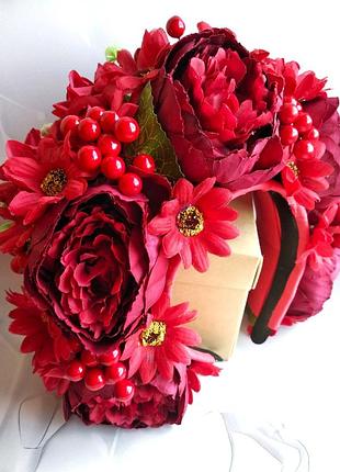 Большой веночек красный, сценический 45448