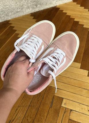 Рожеві кеди vans