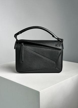 Loewe paula's ibiza puzzle bag in classic calfskin black