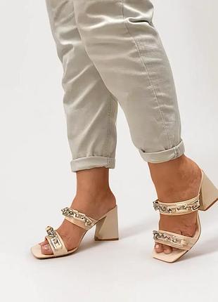 Женские кожаные босоножки, сабо на каблуке l&m 1060 бежевые