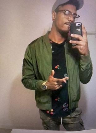 Бомбер оригінал