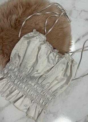 Стильный атласный топ цвета шампань zara, топ, атласный топ, бельевой топ