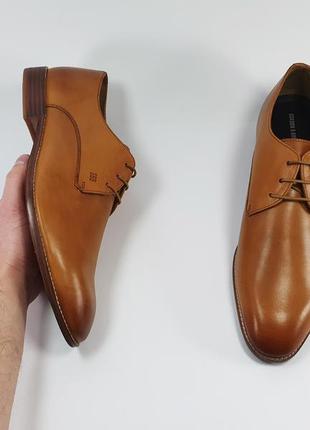 Мужские кожаные туфли