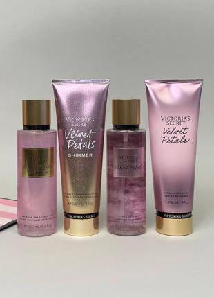 Набір victoria's secret velvet petals shimmer + velvet petals: міст для тіла + лосьйон