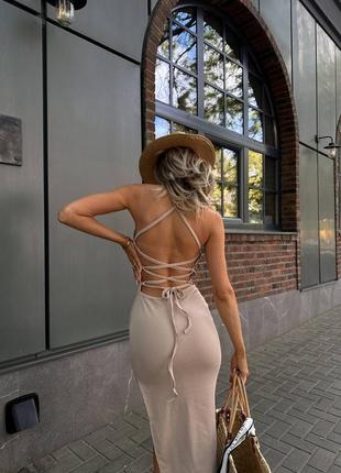 Привлекательное и обольстительное платье с открытой спинкой в рубчик 🤤❤️