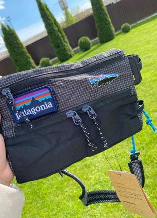 Сумка patagonia на патчах