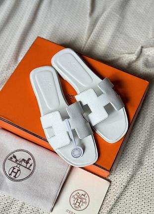 Шльопанці шльопанці в стилі hermes