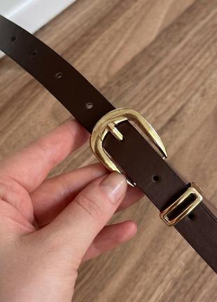 Узкий ремень ремешок коричневый женский с золотой пряжкой фурнитурой тоненький