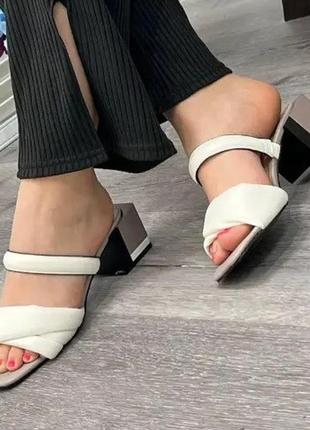 Женские трендовые шлепки vika 0877 белые