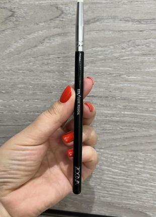 Кисть zoeva 230 luxe карандаш pencil -для растушевки теней