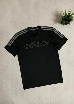 Спортивная футболка черная мужская adidas big logo