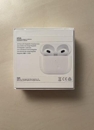 Нові навушники airpods 3rd generation2 фото