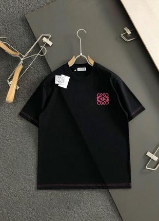 Футболка в стилі loewe