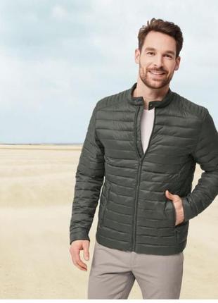 Демісезонна куртка курточка