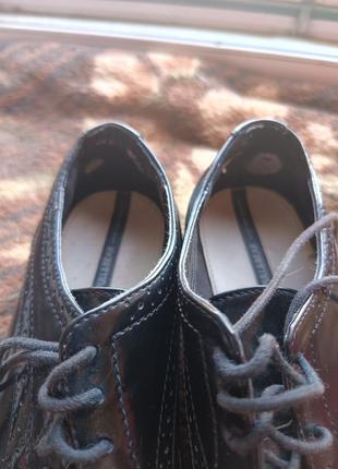 Оксфорд (туфли, ботинки) из лакированной кожи pull and bear4 фото