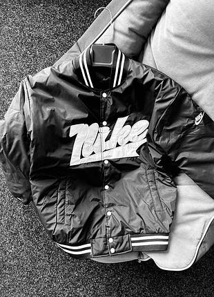 Мужской бомбер nike🥷🏻🌪️