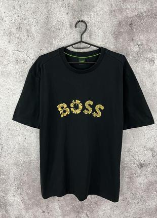 Hugo boss чоловіча футболка centre logo розмір хл