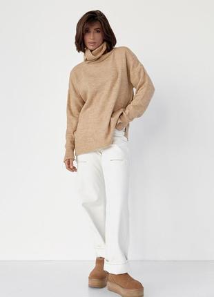 Женский свитер oversize с разрезами по бокам - светло-коричневый цвет, s (есть размеры)8 фото