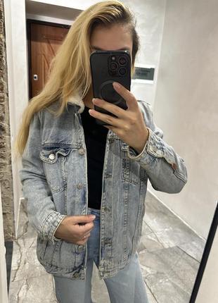 Джинсовка, утеплена джинсова куртка bershka