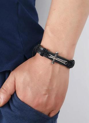 Браслет с крестиком черный, эко кожа, диаметр регулируется