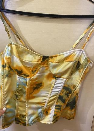 Майка у вигляді корсету