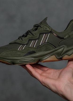 Кроссовки мужские кожаные зелёные adidas ozweego спортивные кроссовки из натуральной кожи демисезонные10 фото