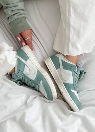 Nike dunk low grey/white 9