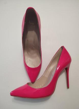 Туфли louboutin размер 402 фото