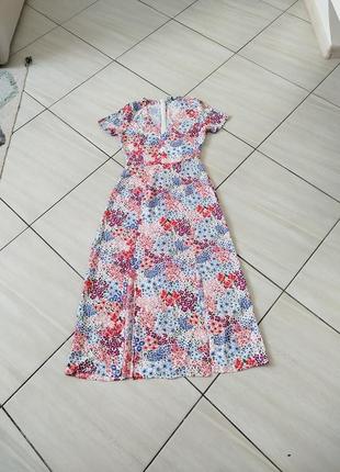 Нежное цветочное платье миди с разрезами2 фото