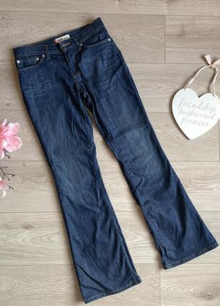 Стильные джинсы levis