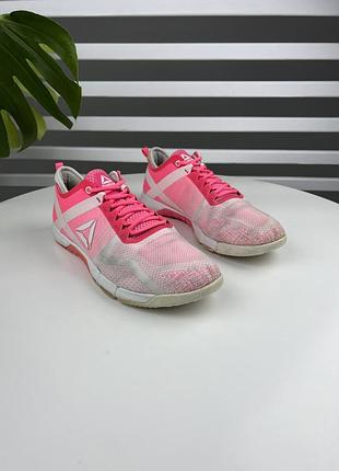 Оригінальні кросівки are one of the sought-after kicks of Reebok