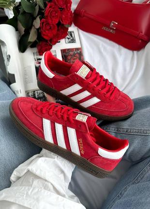 Кросівки adidas special в трендовому кольорі