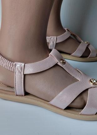 Босоніжки розпродаж7 фото