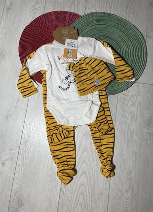 Комплект из 4 единиц