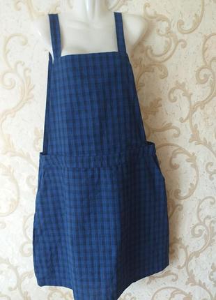 Яскравий сучасний сарафан